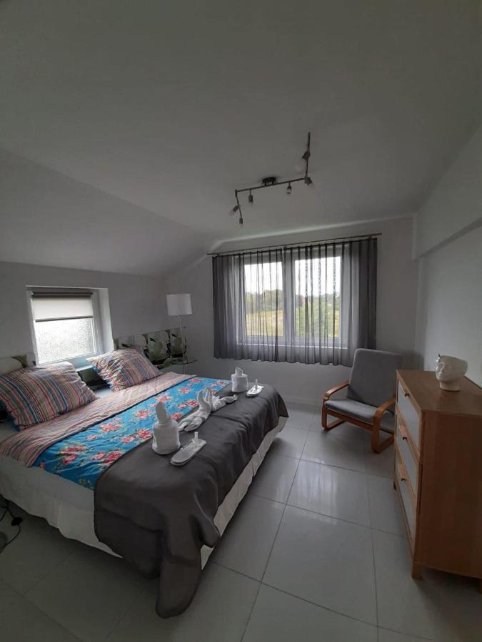 Azyl Hotel