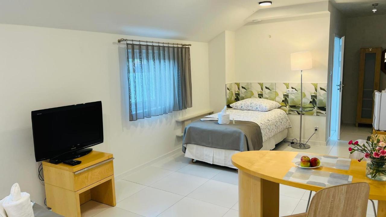 Azyl Hotel Legnica