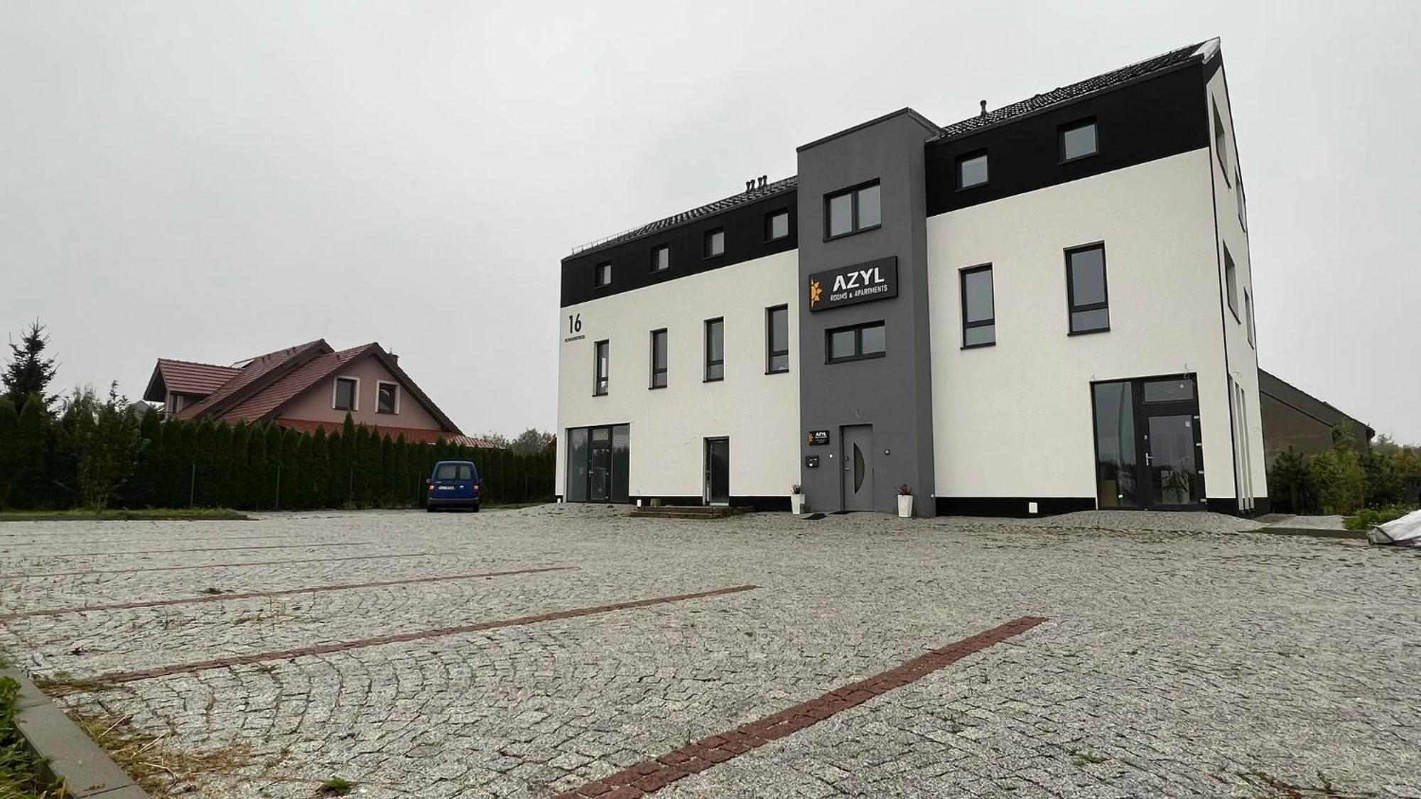 Hotel Azyl